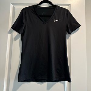 Nike dri-fit t shirt black